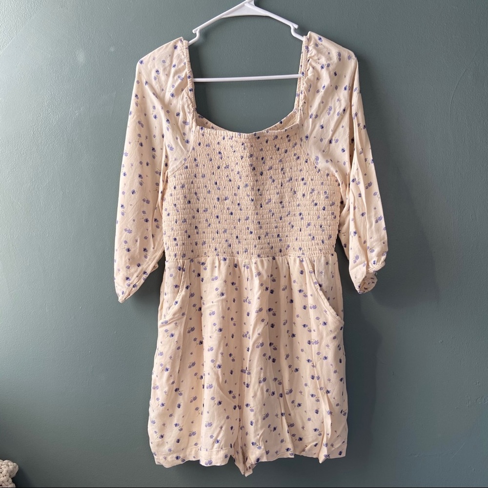 LIKE NEW AEO Ditsy Floral Romper